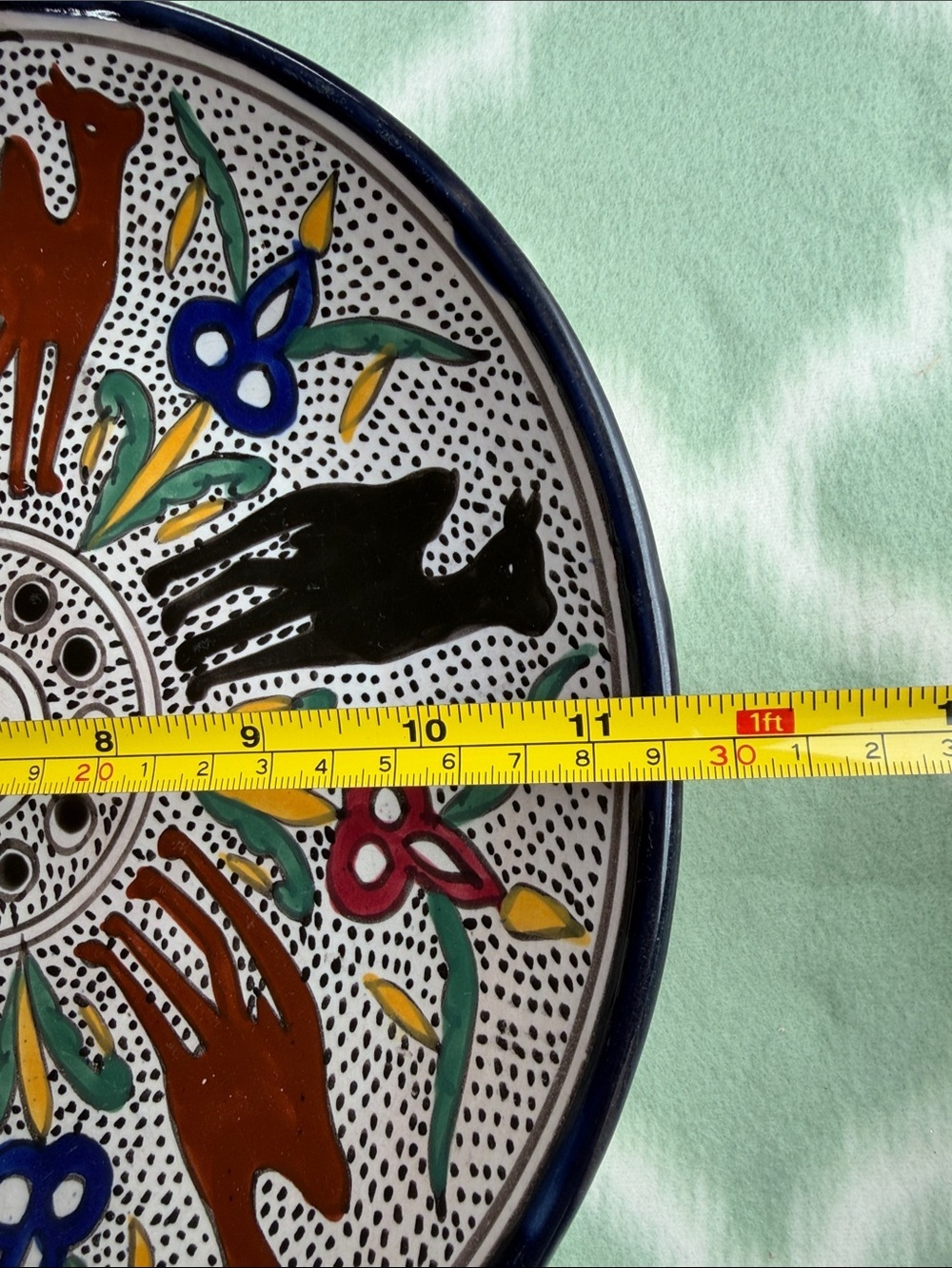 11.5” Vintage Hand-Painted Ceramic Arabic Decor Plate-Black Brown Blue Green red - Picture 8 of 9